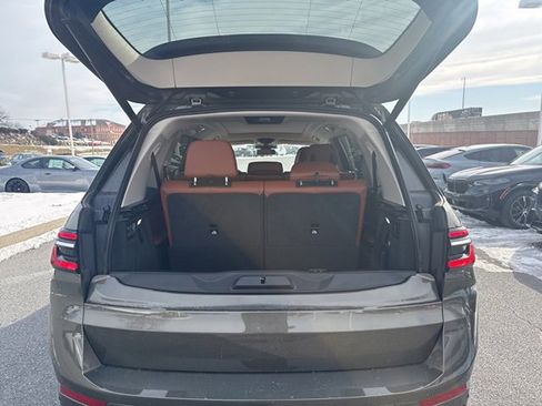 Certified 2023 BMW X7 xDrive40i w/ Executive Package image 11