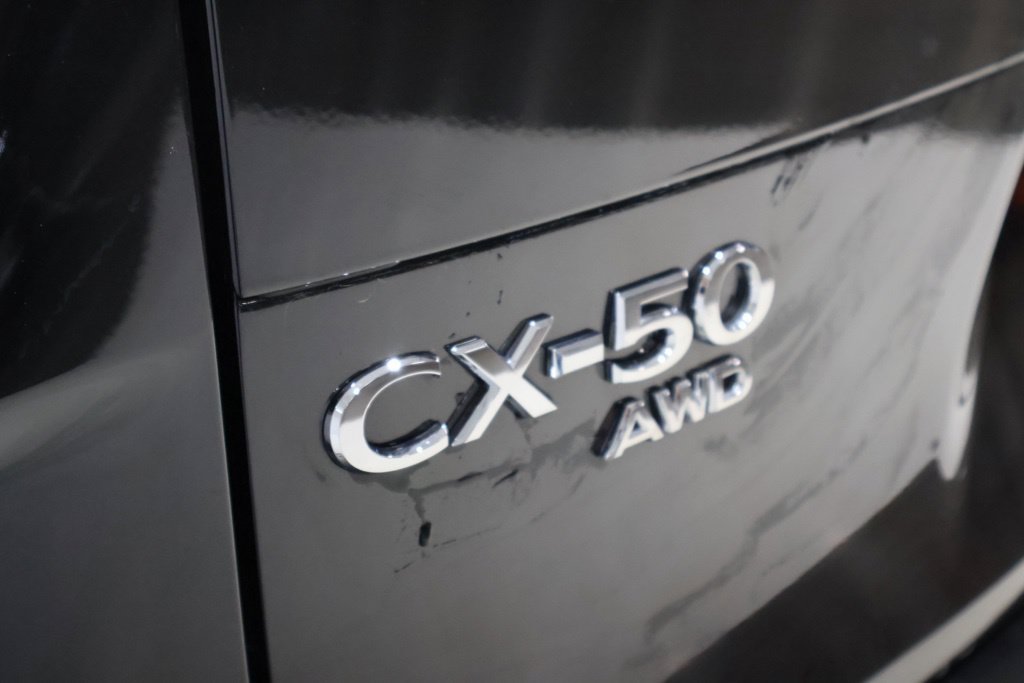 Used 2026 MAZDA CX-50 AWD 2.5 S w/ Preferred Pkg image 11
