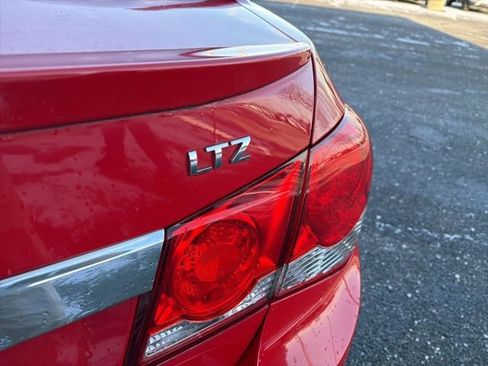 Used 2012 Chevrolet Cruze LTZ w/ RS Package image 9