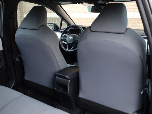 Used 2022 Toyota Corolla SE FWD image 23