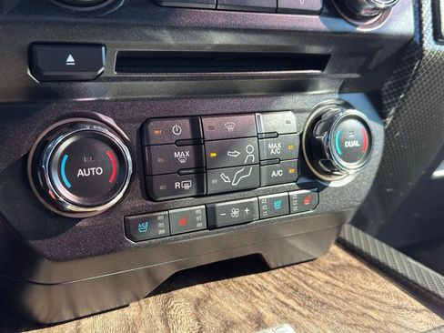 Used 2017 Ford F250 Lariat w/ Lariat Ultimate Package image 38