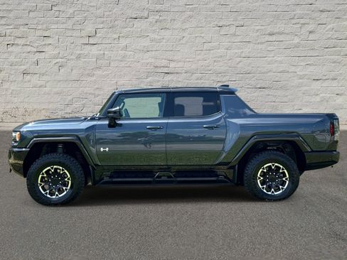 Used 2026 GMC Hummer EV 4x4 Crew Cab w/ Extreme Off-Road Package image 2