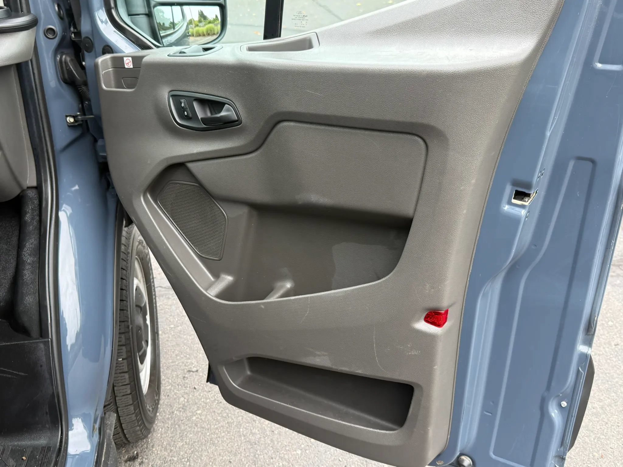 Used 2020 Ford Transit 250 148 High Roof Extended RWD image 22