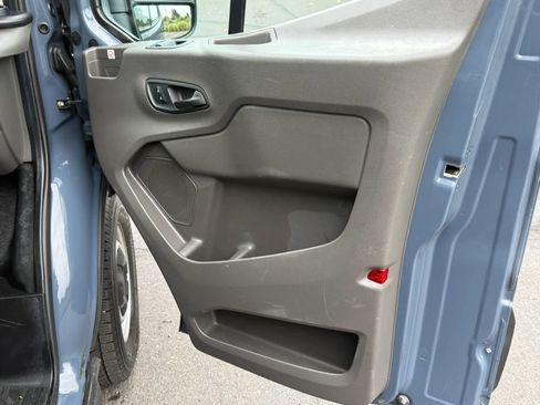 Used 2020 Ford Transit 250 148 High Roof Extended RWD image 22