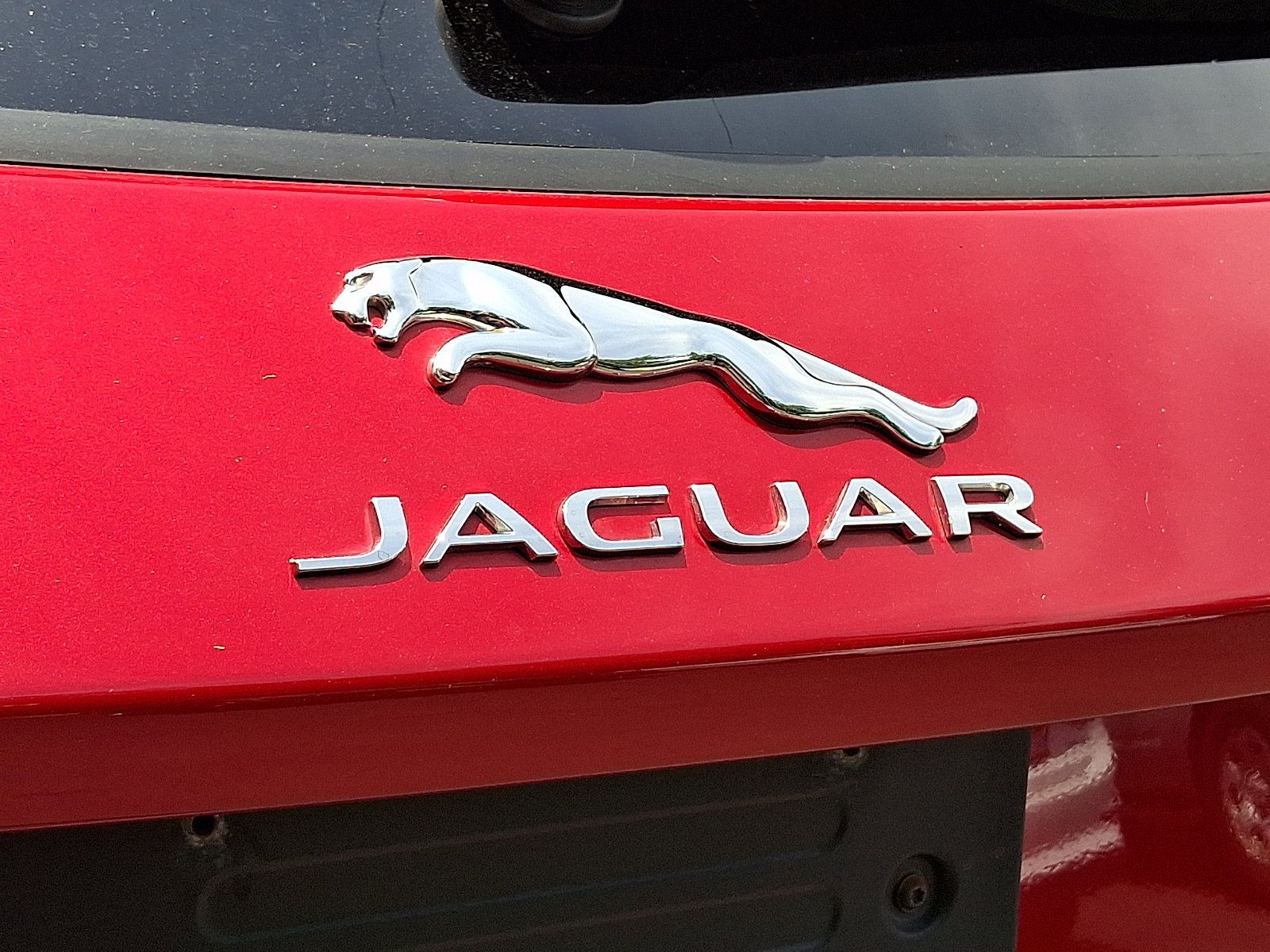 Used 2022 Jaguar E-PACE SE AWD/4WD image 29