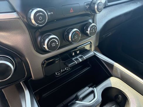 Used 2020 RAM 1500 Big Horn image 13