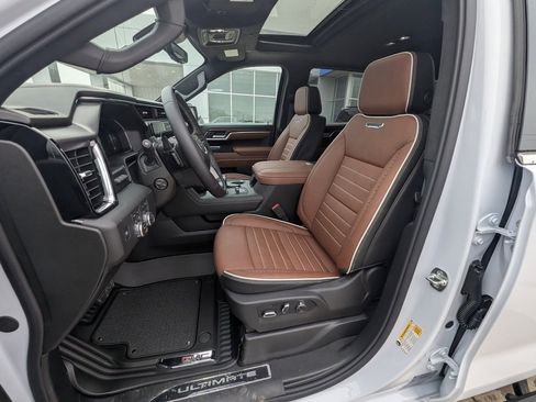 New 2026 GMC Sierra 1500 Denali Ultimate image 16