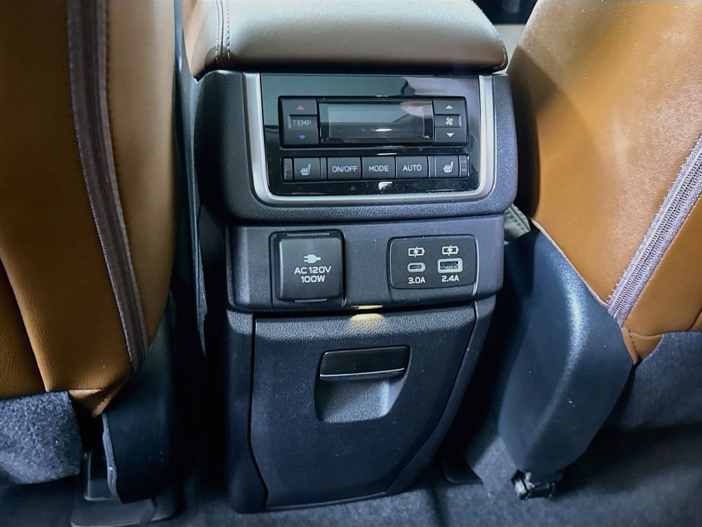 Used 2025 Subaru Ascent Touring AWD/4WD image 31