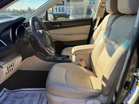 Used 2018 Subaru Outback 3.6R Limited image 14