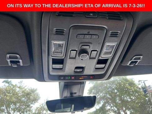 Used 2021 GMC Yukon Denali w/ Denali Premium Package AWD/4WD image 24