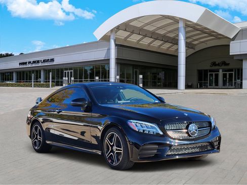Used 2023 Mercedes-Benz C 300 Coupe image 2