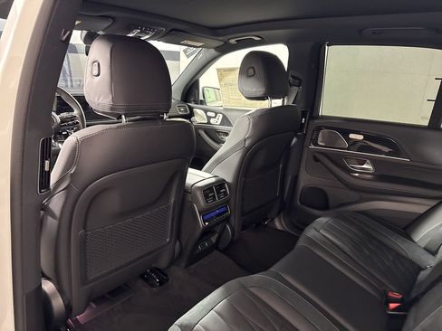 New 2026 Mercedes-Benz GLE 53 AMG 4MATIC image 16