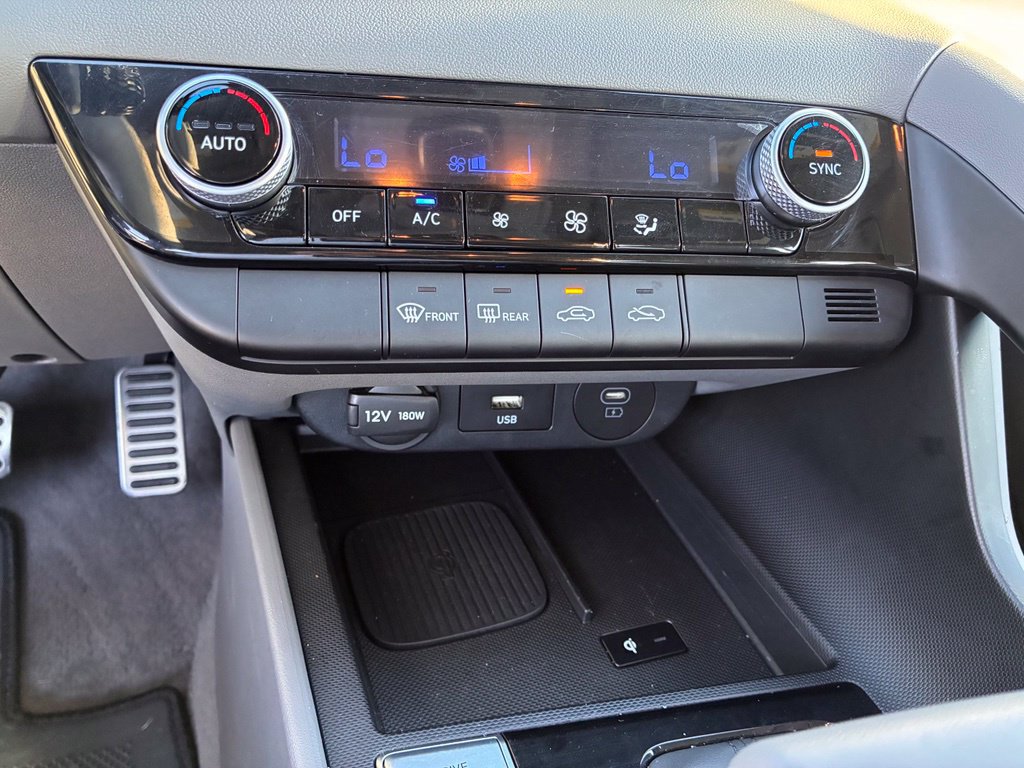 Used 2026 Hyundai Elantra Sport FWD image 35