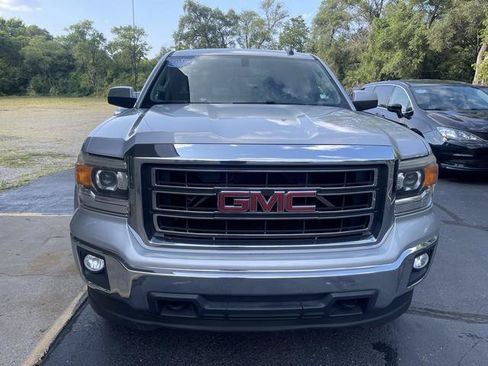 Used 2015 GMC Sierra 1500 SLE w/ SLE Value Package AWD/4WD image 3