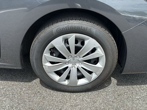 Used 2019 Subaru Impreza 2.0i w/ Eyesight AWD/4WD image 8