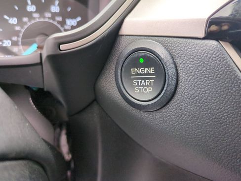 Used 2022 Ford Escape SEL FWD image 17