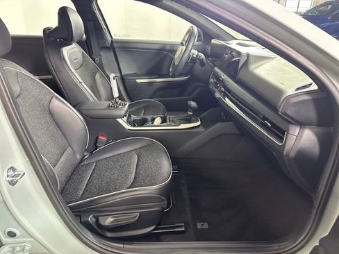 Used 2025 Kia K4 GT-Line w/ GT-Line Sunroof Package image 28