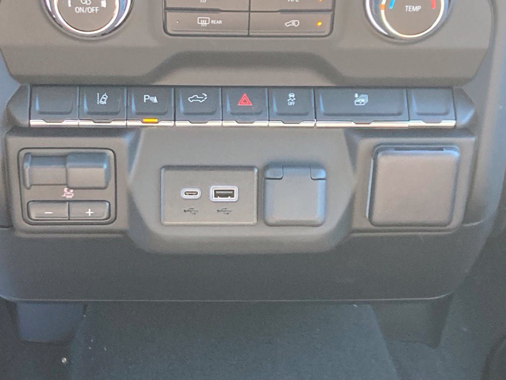 New 2026 Chevrolet Silverado 2500 Custom w/ Custom Value Package AWD/4WD image 13