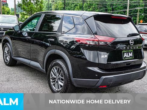Used 2024 Nissan Rogue S FWD image 5