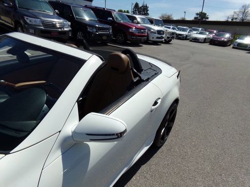 Used 2011 Mercedes-Benz SLK 300 image 25