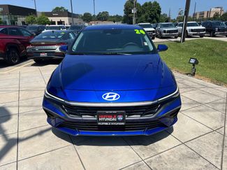 Used 2024 Hyundai Elantra SEL FWD video 2