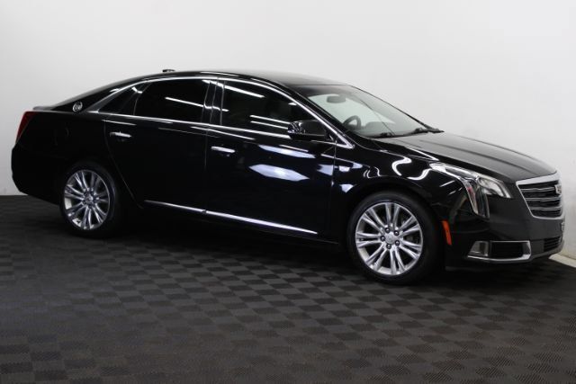 Used 2018 Cadillac XTS Luxury FWD image 3