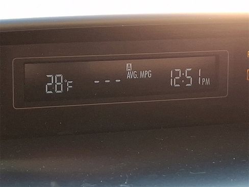 Used 2016 Subaru Crosstrek 2.0i Premium image 24