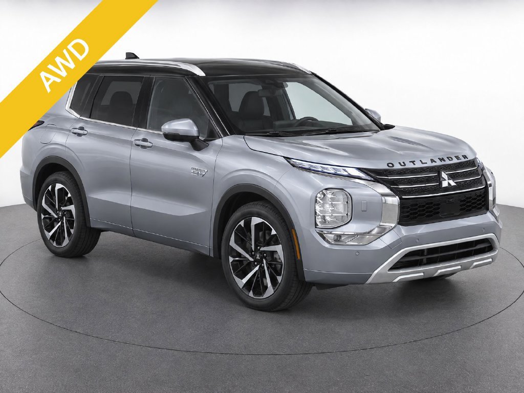 Used 2023 Mitsubishi Outlander SEL AWD/4WD image 2