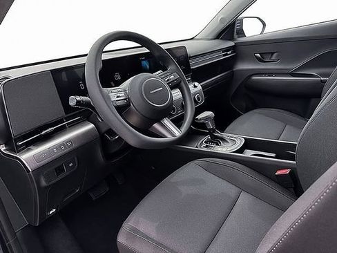 Certified 2026 Hyundai Kona SE AWD/4WD image 17