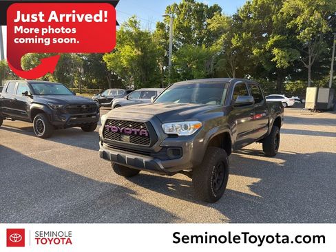 Used 2021 Toyota Tacoma SR w/ SR Convenience Package image 1