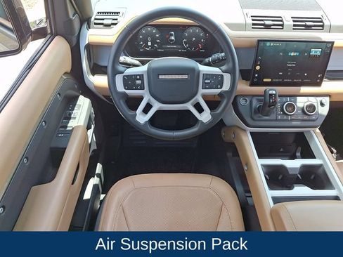 Used 2025 Land Rover Defender 110 S AWD/4WD image 3