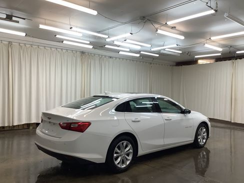 Used 2024 Chevrolet Malibu LT FWD image 6