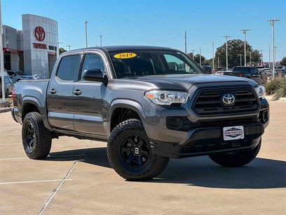 Used 2019 Toyota Tacoma SR w/ SR Convenience Package