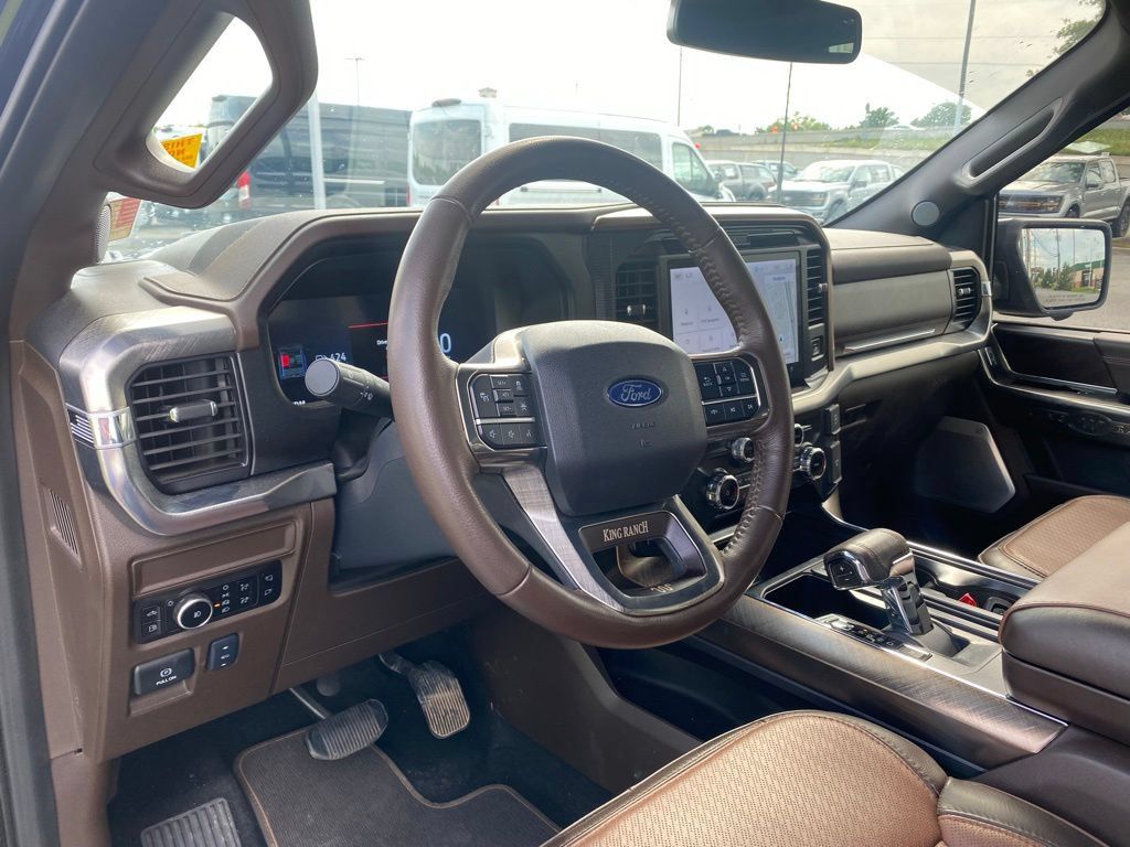 Used 2025 Ford F150 King Ranch AWD/4WD image 12