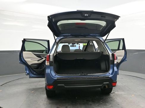 Used 2019 Subaru Forester Premium image 39