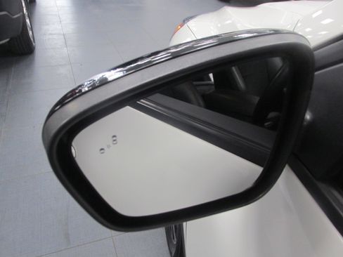 Used 2022 Ford Escape SEL w/ SEL Stealth AWD Package image 18