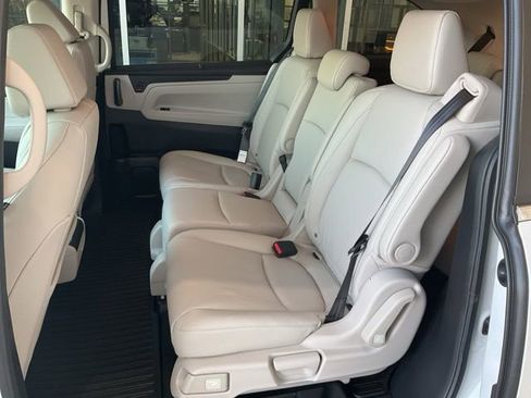 New 2026 Honda Odyssey EX-L image 16
