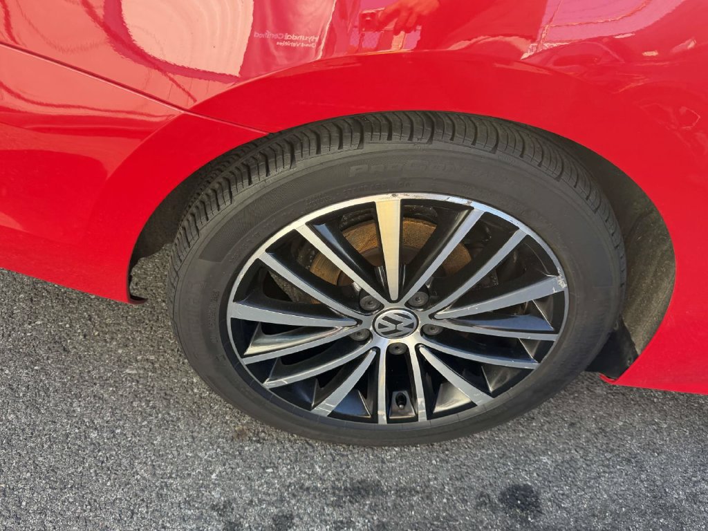 Used 2015 Volkswagen Jetta Sport FWD image 7