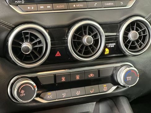 Used 2023 Nissan Sentra SV image 14