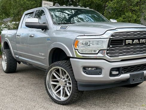 Used 2019 RAM 2500 Limited AWD/4WD image 13