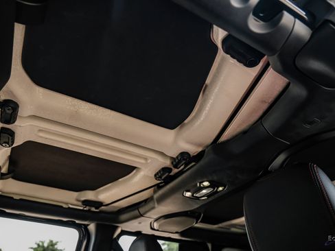 Used 2020 Jeep Wrangler Unlimited Sport S AWD/4WD image 45