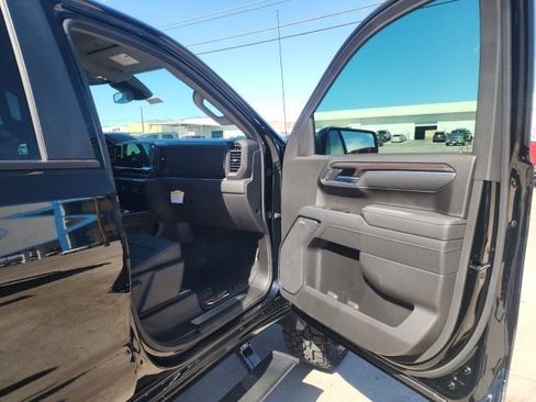 New 2026 Chevrolet Silverado 1500 LT Trail Boss w/ LT Trail Boss Premium Package AWD/4WD image 74