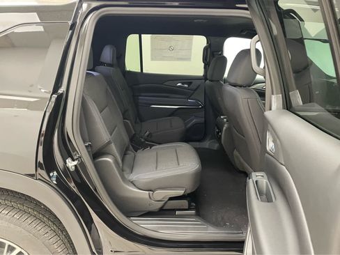 New 2027 Chevrolet Traverse LT w/ Driver Confidence Package AWD/4WD image 13
