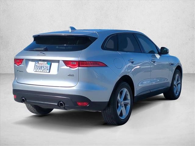 Used 2017 Jaguar F-PACE Premium AWD/4WD image 5