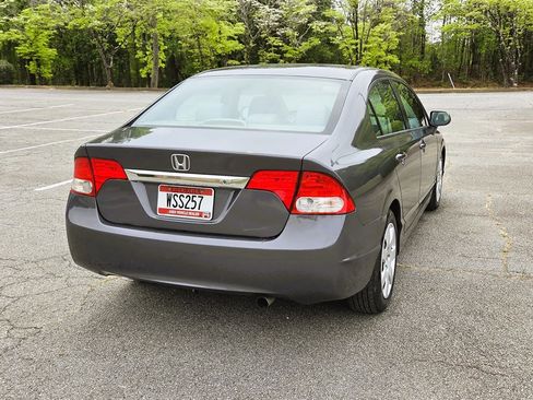 Used 2010 Honda Civic LX image 6