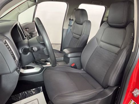 Used 2024 Nissan Frontier SV w/ Technology Package RWD image 20