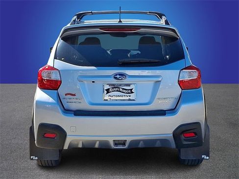 Used 2017 Subaru Crosstrek 2.0i Premium w/ Moonroof Package image 5