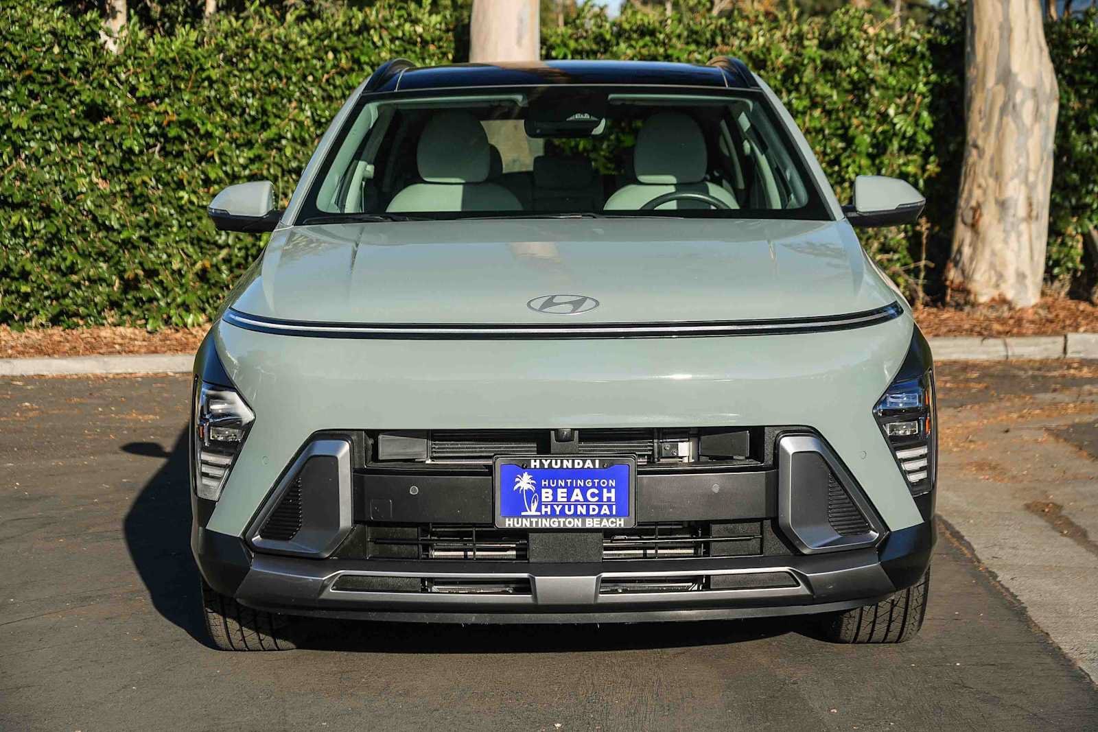 Certified 2024 Hyundai Kona Limited FWD image 4