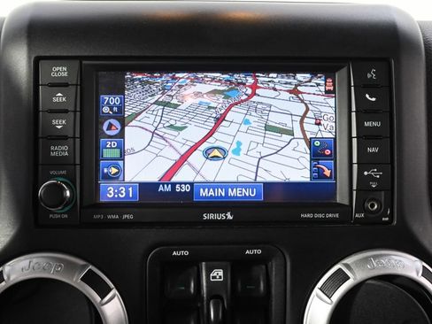 Used 2014 Jeep Wrangler Unlimited Rubicon AWD/4WD image 29