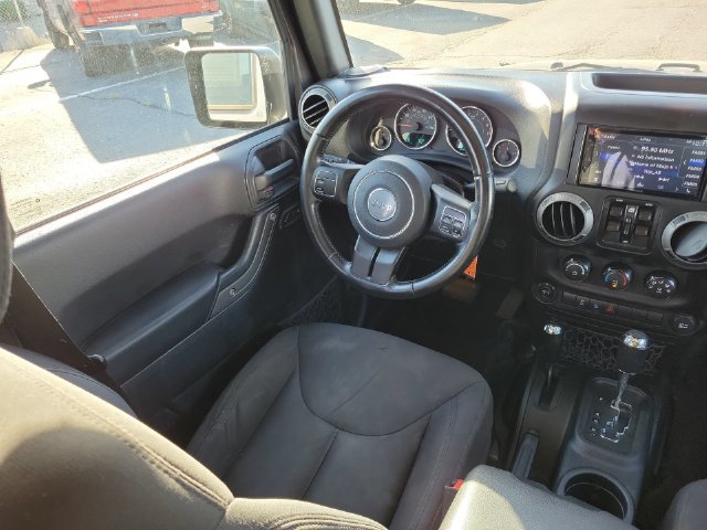 Used 2016 Jeep Wrangler Unlimited Sport w/ Quick Order Package 24S AWD/4WD image 15